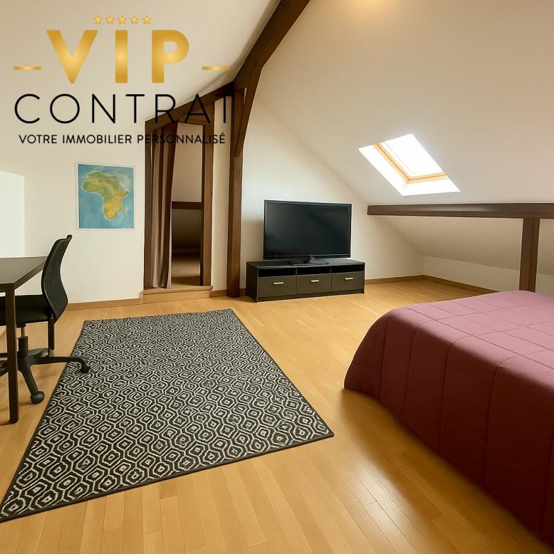 Demeure - 264 m² - 9 pièces