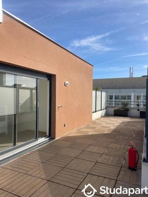 Chambre - 9 m² - 1 pièce