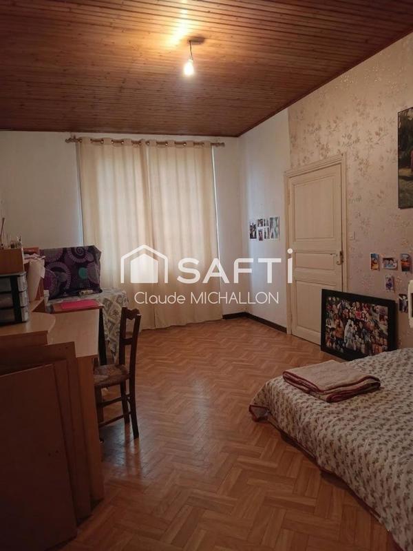 Maison - 120 m² - 4 pièces