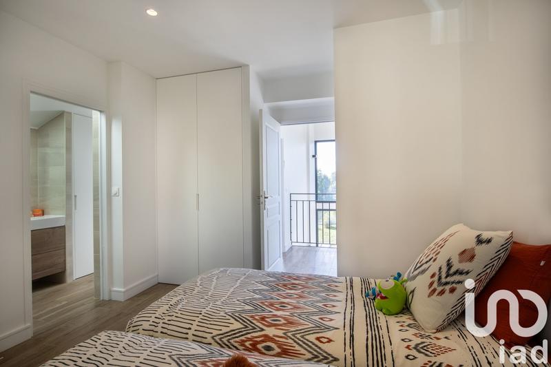 Maison de maîtres - 208 m² - 9 pièces