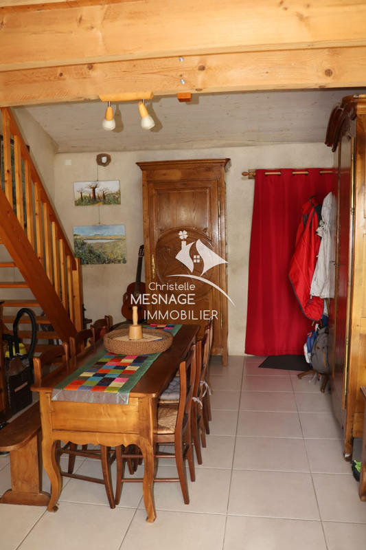 Maison - 202 m² - 10 pièces