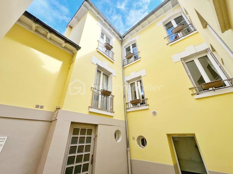 Maison de village - 191 m² - 8 pièces