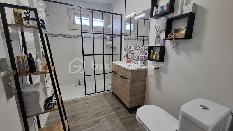 Maison - 121 m² - 7 pièces