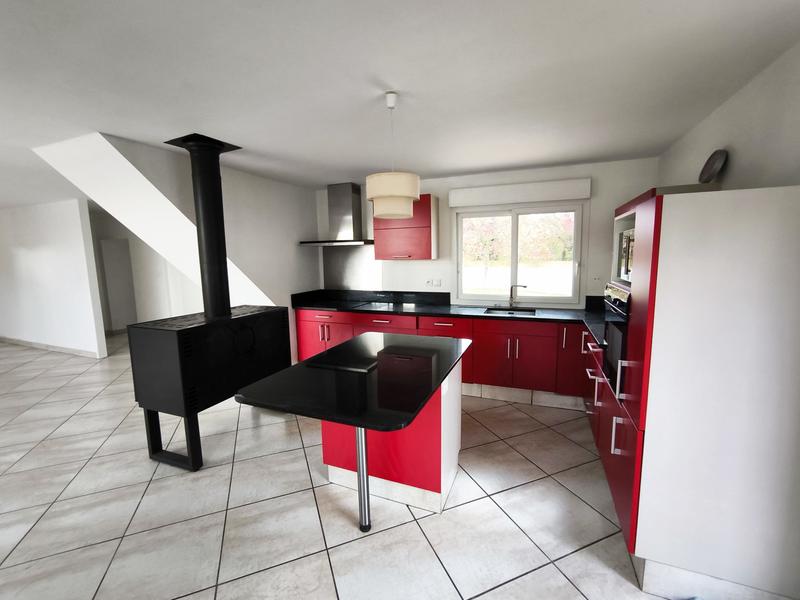 Maison - 89 m² - 4 pièces