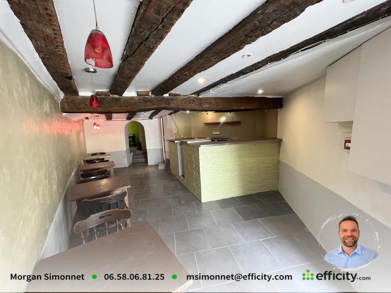 Immeuble - 200 m² - 6 pièces