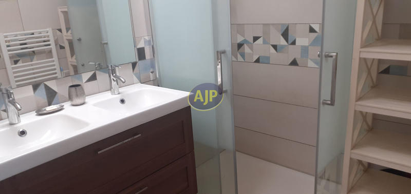 Appartement - 54 m² - 3 pièces