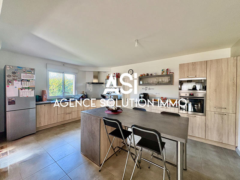 Maison - 193 m² - 8 pièces