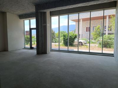 Local commercial - 82 m²