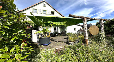 Maison - 439 m² - 14 pièces