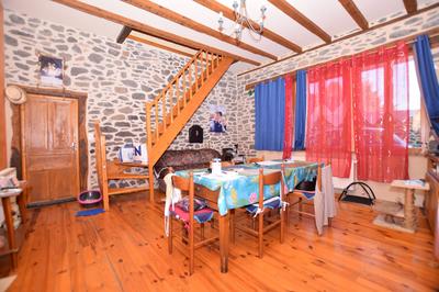 Appartement - 162 m² - 6 pièces