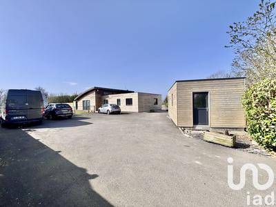 Maison - 143 m² - 8 pièces