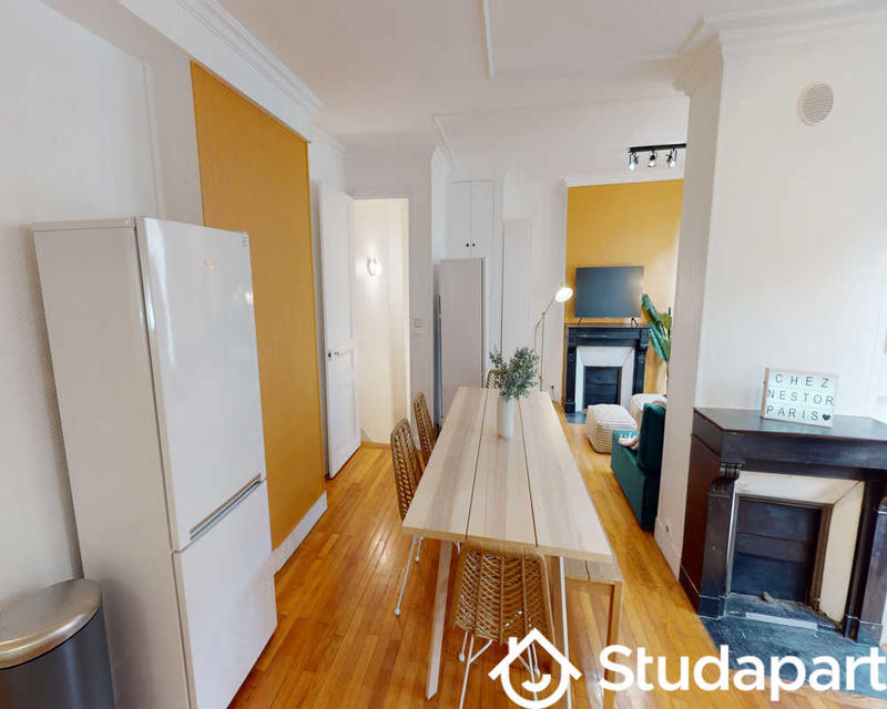 Chambre - 160 m² - 1 pièce