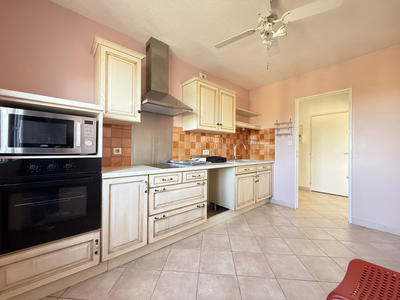 Appartement - 76 m² - 3 pièces