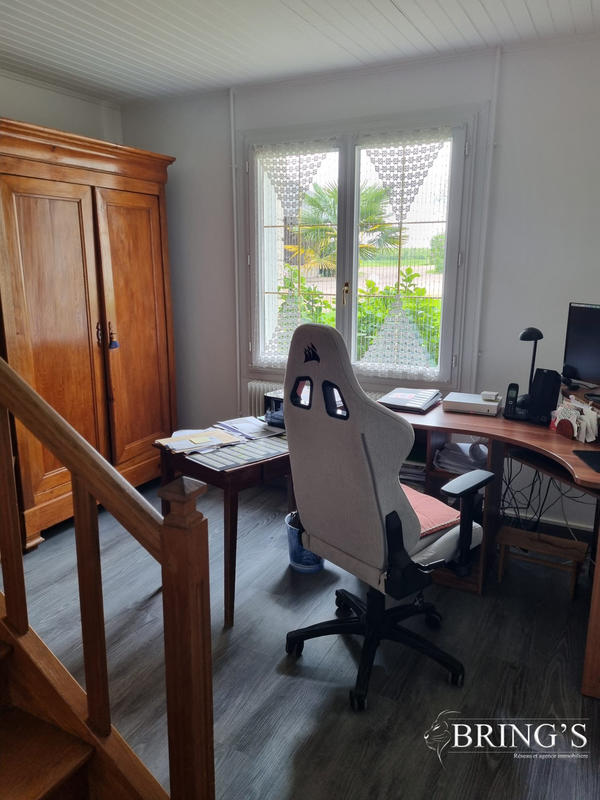 Maison - 204 m² - 8 pièces