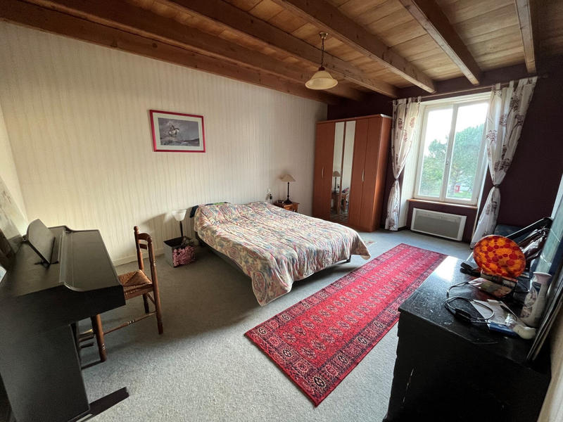 Maison - 168 m² - 5 pièces