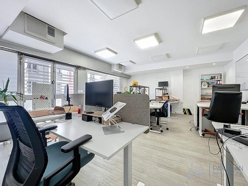 Local commercial - 66 m²