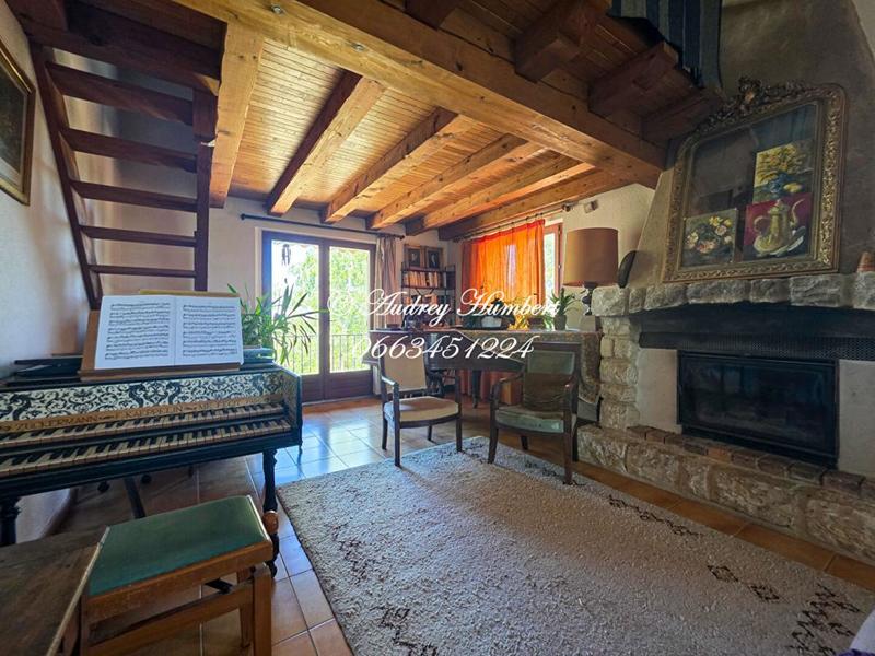 Maison - 160 m² - 7 pièces