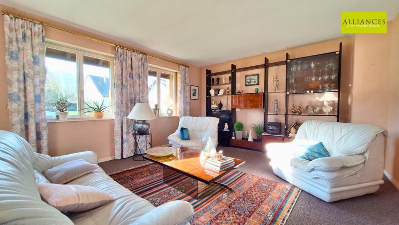 Maison - 162 m² - 7 pièces