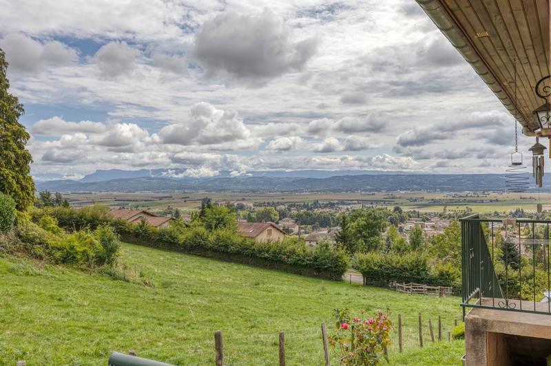 Maison - 92 m² - 5 pièces