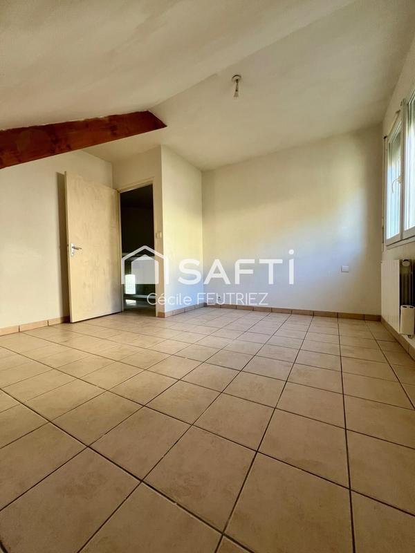 Maison - 90 m² - 4 pièces