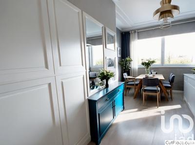 Appartement - 90 m² - 4 pièces