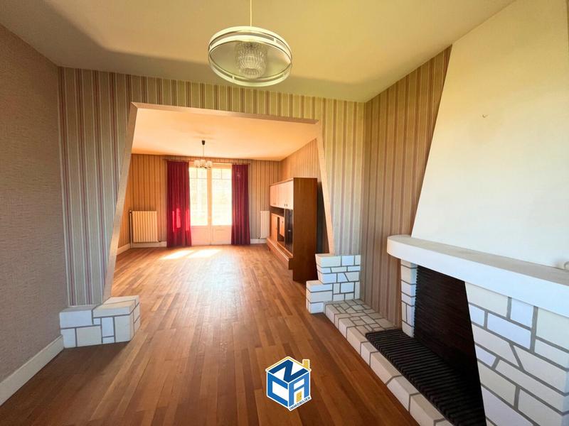 Maison ancienne - 190 m² - 6 pièces