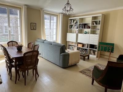 Duplex - 142 m² - 6 pièces