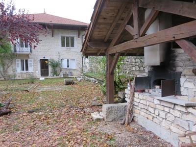 Maison - 222 m² - 9 pièces