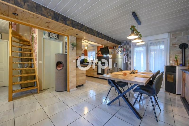 Maison - 82 m² - 4 pièces
