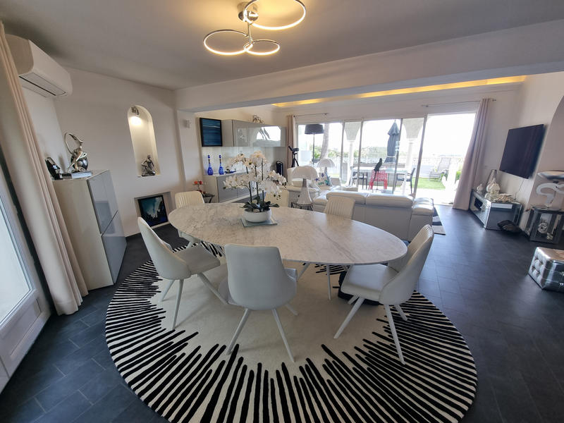 Villa - 150 m² - 4 pièces