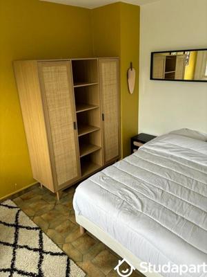 Chambre - 9 m² - 1 pièce