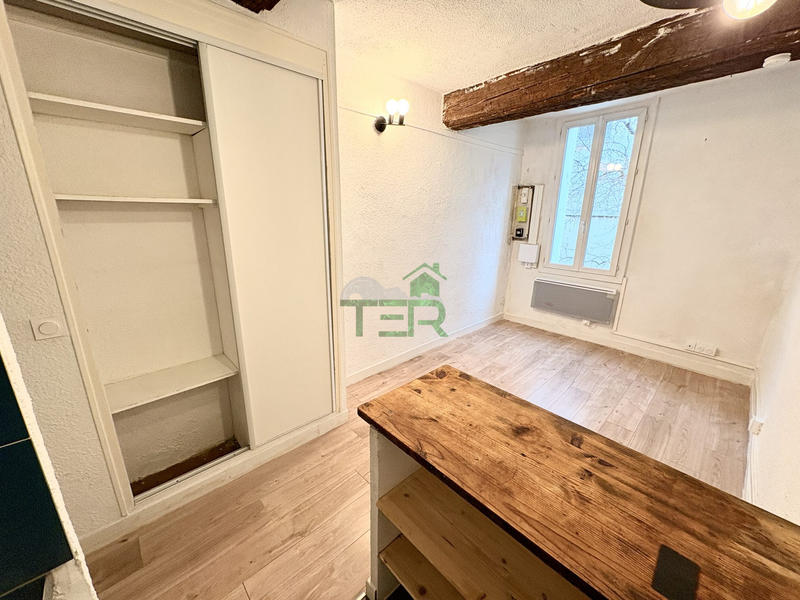 Appartement - 18 m² - 1 pièce