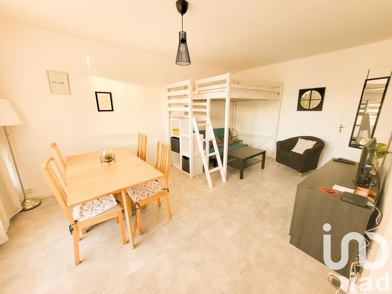 Studio - 27 m² - 1 pièce