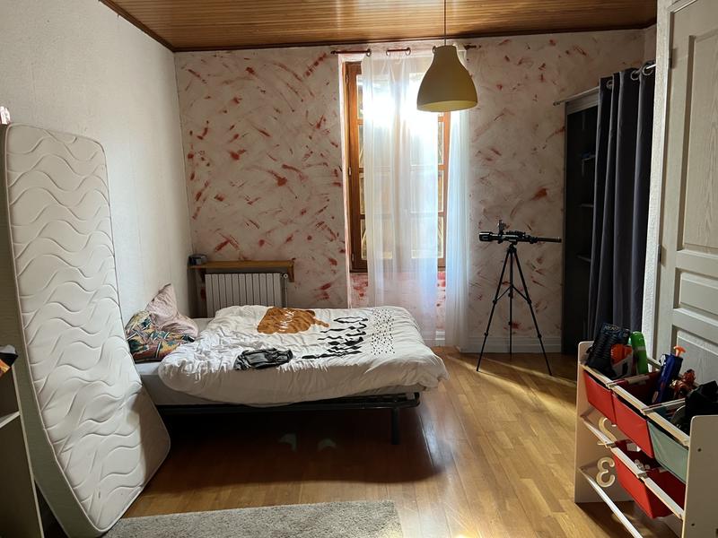 Maison ancienne - 134 m² - 3 pièces