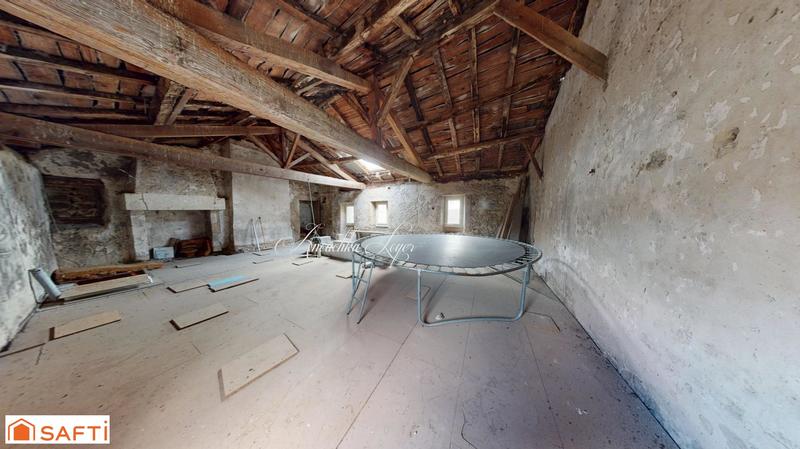 Maison de village - 120 m² - 6 pièces