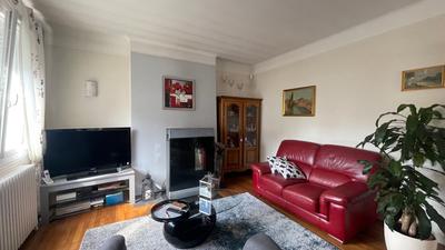 Maison - 134 m² - 7 pièces