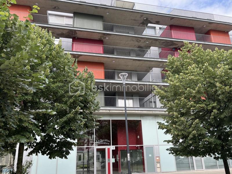 Studio - 33 m² - 1 pièce