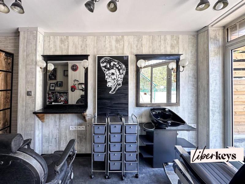 Local d'activité / Entrepôt - 23 m²