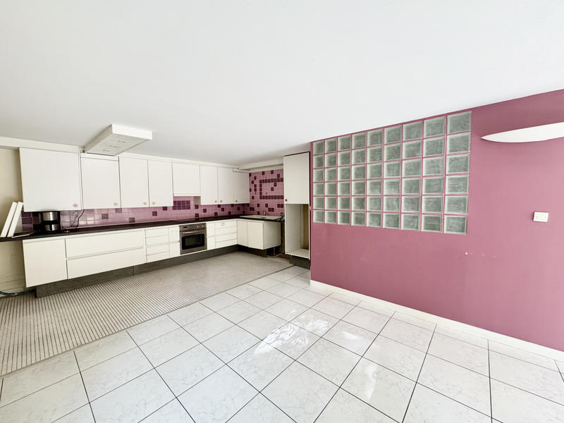 Appartement - 117 m² - 4 pièces