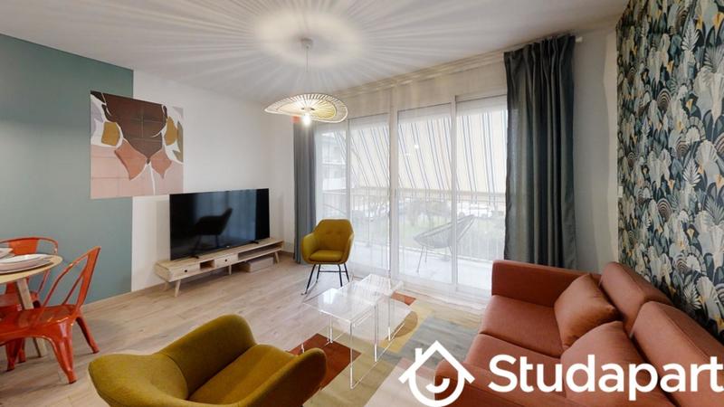 Chambre - 11 m² - 1 pièce