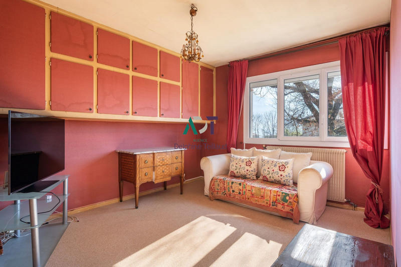 Maison - 162 m² - 7 pièces