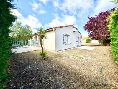 Maison - 82 m² - 4 pièces