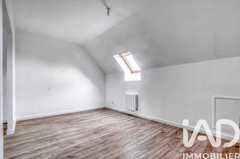 Maison - 104 m² - 5 pièces