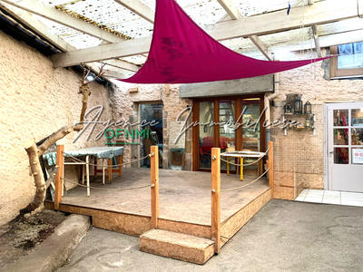 Immeuble - 280 m² - 1 pièce