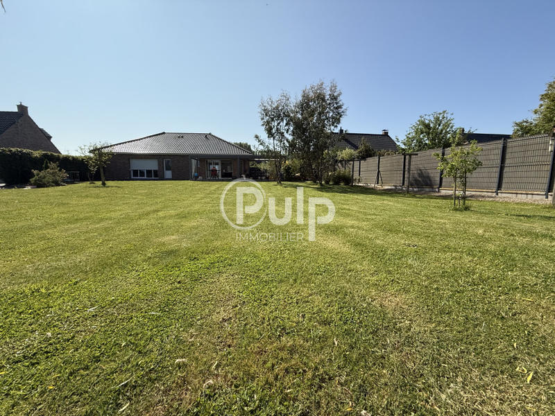 Pavillon - 130 m² - 6 pièces