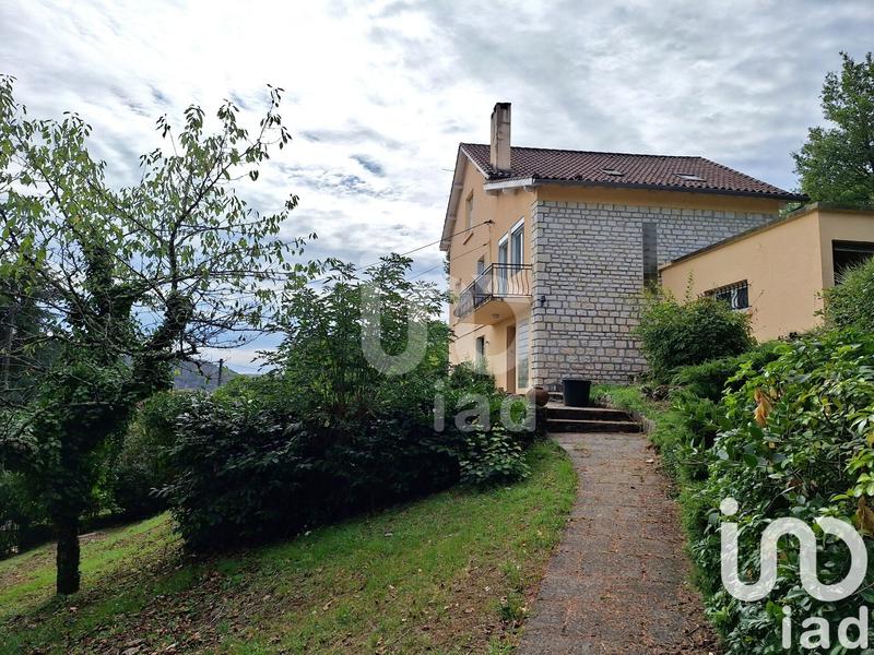 Maison - 154 m² - 7 pièces