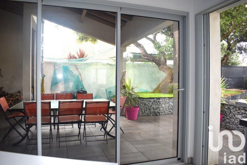 Maison - 141 m² - 8 pièces