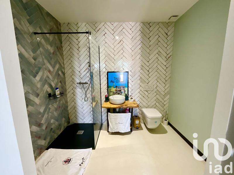 Maison - 290 m² - 7 pièces