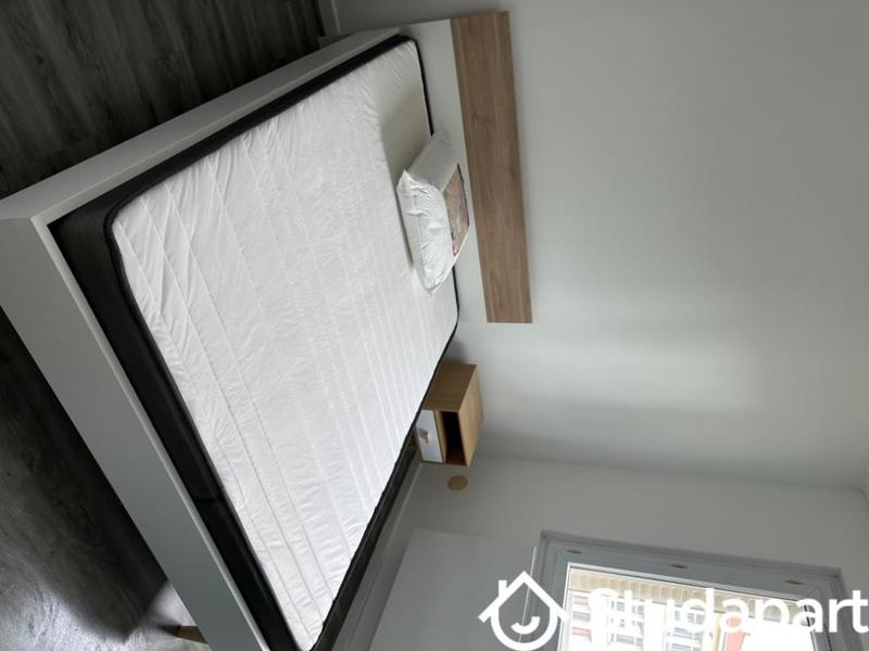 Chambre - 11 m² - 1 pièce