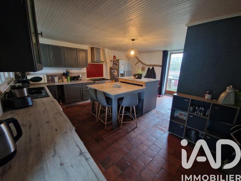 Maison - 140 m² - 6 pièces